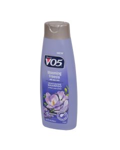VO5 Moisturizing Shampoo Blooming Freesia 370 ml